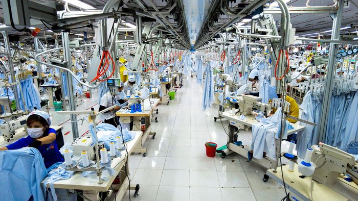Hoạt động sản xuất công nghiệp được dự báo tiếp tục chuyển biến tích cực vào nửa cuối năm 2026. Ảnh minh họa