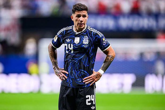 Chelsea có thể bán Enzo Fernandez. Ảnh: Getty.