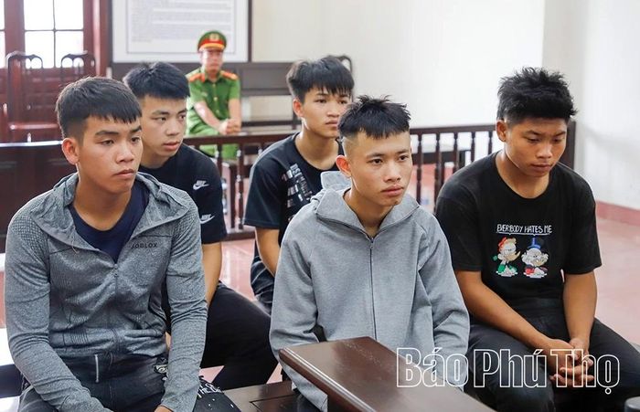 Hội đồng xét xử phiên tòa phúc thẩm đã bác kháng cáo xin giảm nhẹ hình phạt của các bị cáo.