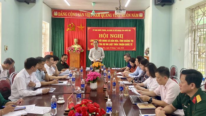 Quang cảnh buổi làm việc - Ảnh: H.N