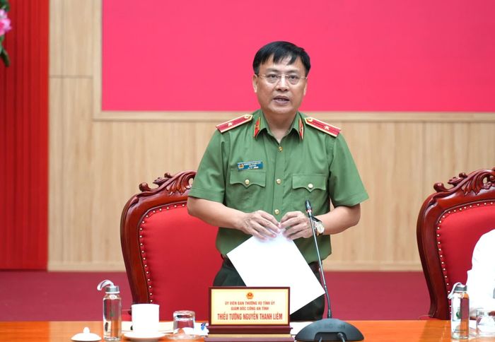 Đồng chí Thiếu tướng Nguyễn Thanh Liêm, Giám đốc Công an tỉnh phát biểu tại hội nghị - Ảnh: T.Đ