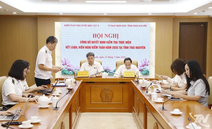 Các đại biểu dự Hội nghị.