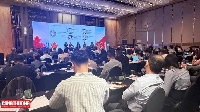 Diễn đàn Việt Nam - Canada về Phục hồi kinh tế và Liên kết CPTPP - EU quy tụ các quan chức chính phủ cấp cao, lãnh đạo doanh nghiệp, học giả và chuyên gia chính sách thương mại khu vực Ấn Độ Dương - Thái Bình Dương và Liên minh châu Âu