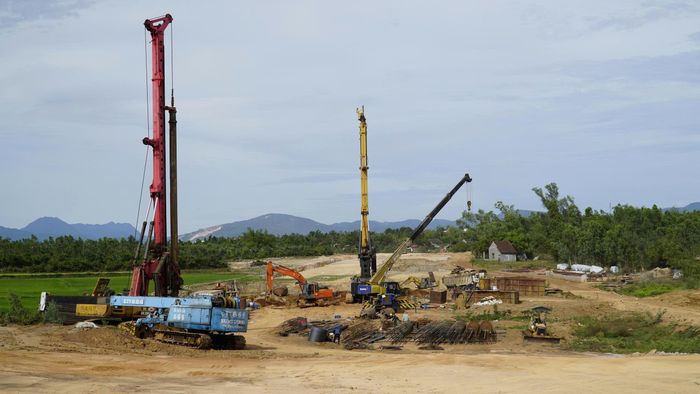 Lãnh đạo tỉnh Gia Lai yêu cầu tháo gỡ những điểm nghẽn trong triển khai các dự án đầu tư.