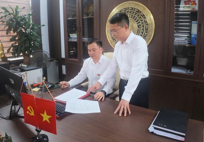 Đồng chí Lê Thanh Hải, Phó bí thư Thường trực Đảng ủy, Chủ tịch HĐND xã Tam Dương luôn chỉ đạo hiệu quả các nhiệm vụ, giúp Đảng bộ xã Tam Dương hoàn thành tốt các nhiệm vụ.