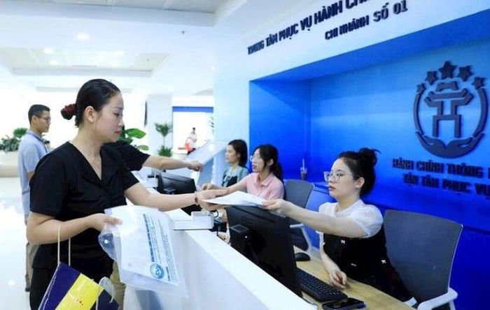 Hà Nội cảnh báo cuộc gọi giả danh cán bộ bổ sung hồ sơ BHXH.