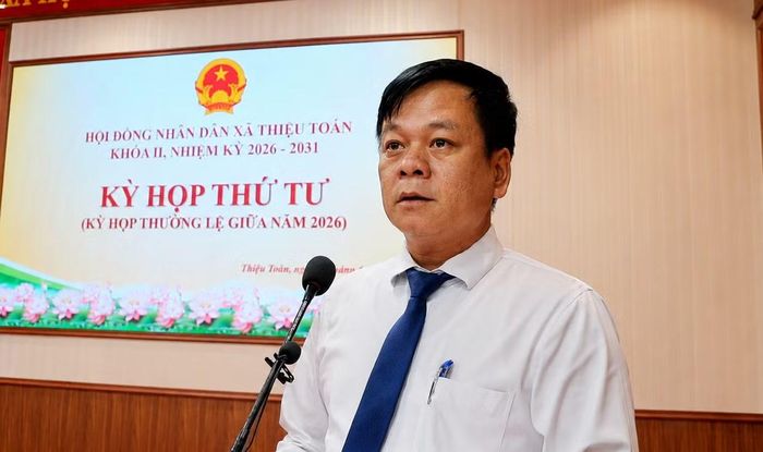Ông Trịnh Đức Hùng khi còn đương chức Chủ tịch UBND xã Thiệu Toán (Ảnh: https://thieutoan.thanhhoa.gov.vn).