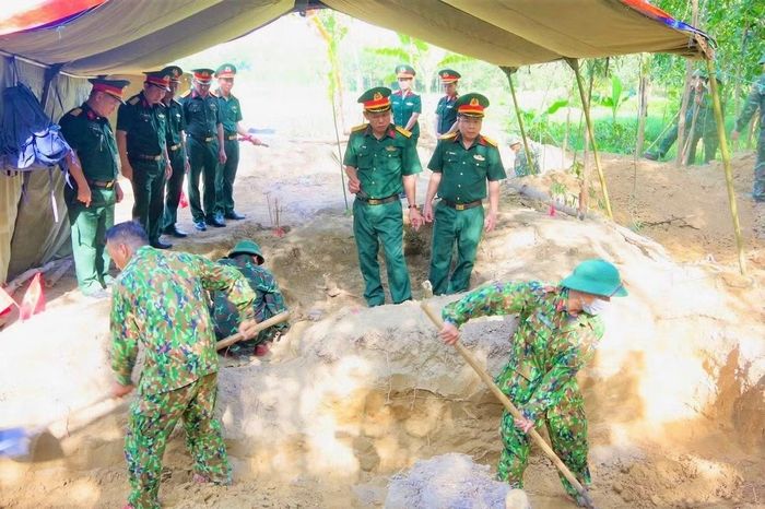 Công tác tìm kiếm, quy tập hài cốt liệt sĩ tại khu vực trận đánh Câu Nhi đang được các lực lượng khẩn trương triển khai.