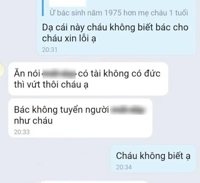 Dù liên tục xin lỗi và giải thích rằng mình không biết, nữ sinh vẫn bị cho là hỗn hào, sau đó bị chặn tin nhắn.