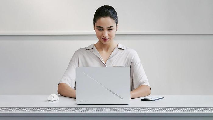 Laptop ROG Zephyrus G14 2026 nâng cấp Intel Panther Lake, pin dài hơn. Ảnh minh họa