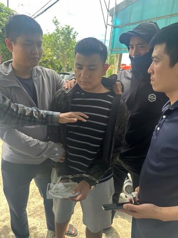 Nguyễn Văn Hoàng bị bắt giữ cùng tang vật