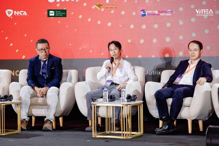 ThS. Phạm Văn Hưởng, Chủ nhiệm Khoa Công nghệ Thông tin, Học viện Kỹ thuật mật mã chia sẻ tại sự kiện.