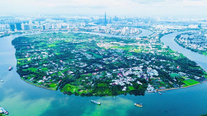 Khu đô thị Bình Quới - Thanh Đa có tổng diện tích 423,61 ha, được bao bọc hoàn toàn bởi sông Sài Gòn.