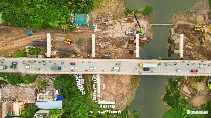 So với cầu Mai Lĩnh hiện nay chỉ có 2 làn xe, cây cầu mới dự kiến tăng gấp đôi năng lực lưu thông qua khu vực.