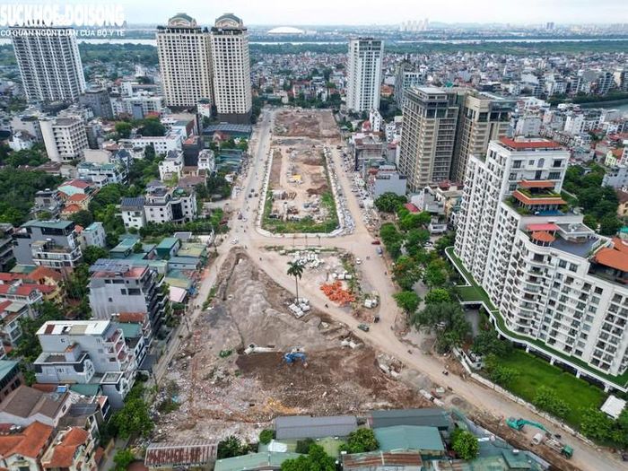 Sau khi mở rộng, đường có quy mô mặt cắt ngang đường rộng từ 20,5 - 93,6m, gồm các hạng mục khác như hệ thống cấp, thoát nước, hào kỹ thuật; tổ chức giao thông, lắp đặt hệ thống chiếu sáng và trồng cây xanh.
