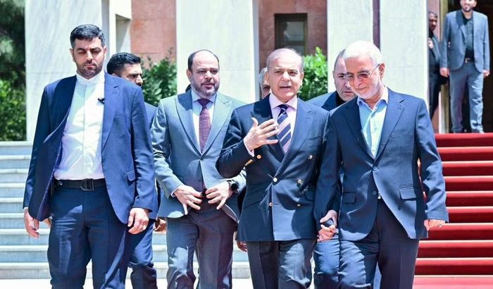 Pakistan hiện được xem là một trong những quốc gia đóng vai trò trung gian trong các nỗ lực đối thoại giữa Tehran và Washington, dù mục đích chuyến thăm chưa được công bố.