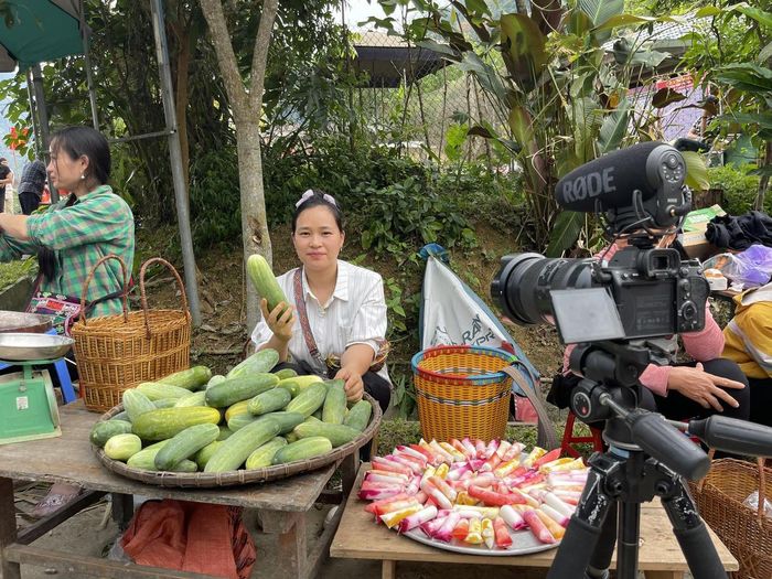 Tại xã Lâm Bình (Tuyên Quang), kinh tế số giữ vai trò động lực, công nghệ số là công cụ, người dân là trung tâm, là chủ thể tham gia và thụ hưởng.