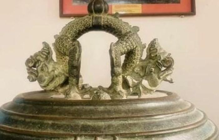 Quai chuông có cấu trúc rồng đôi đấu lưng. Ảnh: TTT