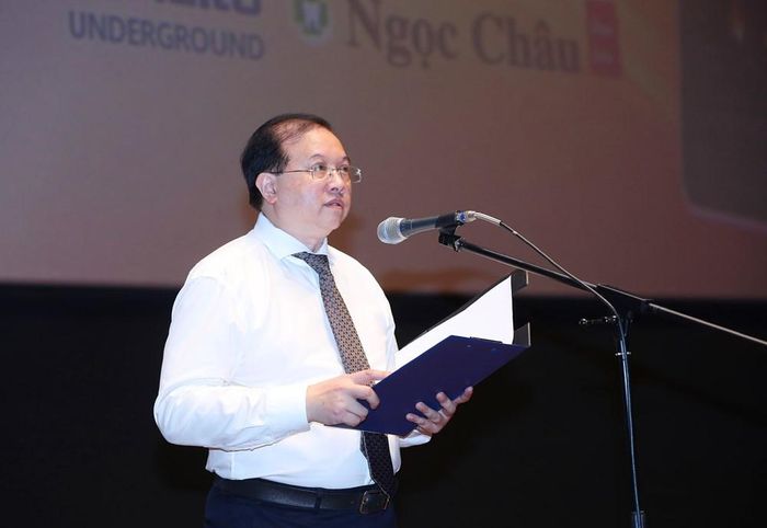 Thứ trưởng Bộ VHTTDL Tạ Quang Đông phát biểu khai mạc Tuần phim