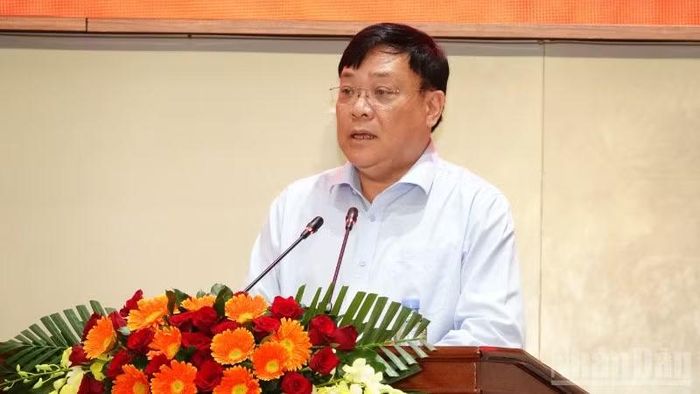 Đồng chí Phạm Thành Ngại phát biểu tại buổi lễ.