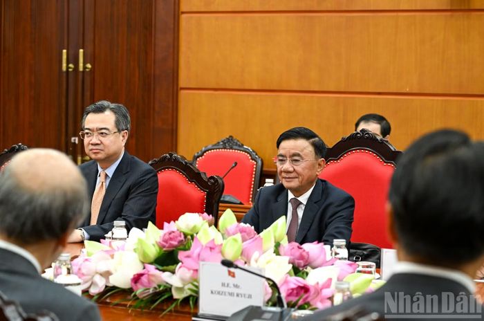 Thường trực Ban Bí thư Trần Cẩm Tú phát biểu tại hội đàm. (Ảnh: DUY LINH)