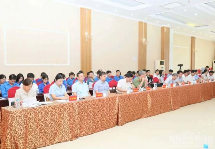 Các đại biểu tham dự sự kiện.