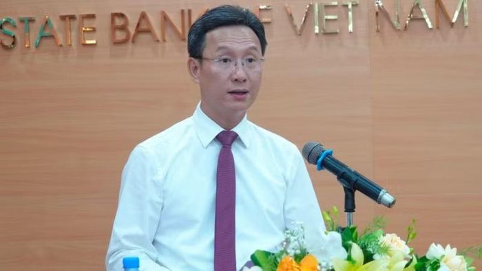 Ông Lê Thanh Tùng, Chủ nhiệm Ủy ban Rủi ro, Hội đồng Hiệp hội Ngân hàng Việt Nam, Thành viên Hội đồng quản trị VietinBank phát biểu tại diễn đàn.
