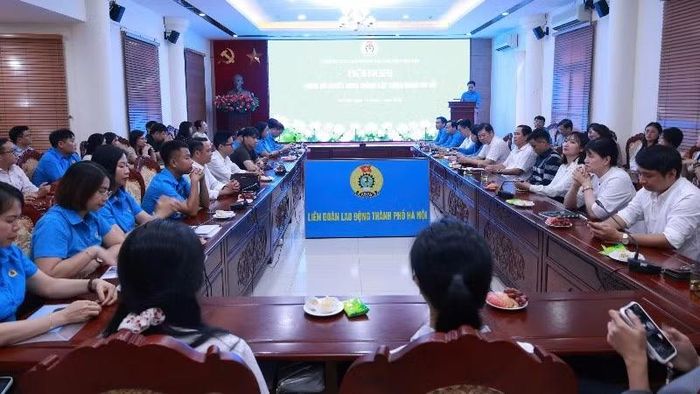 Toàn cảnh hội nghị.