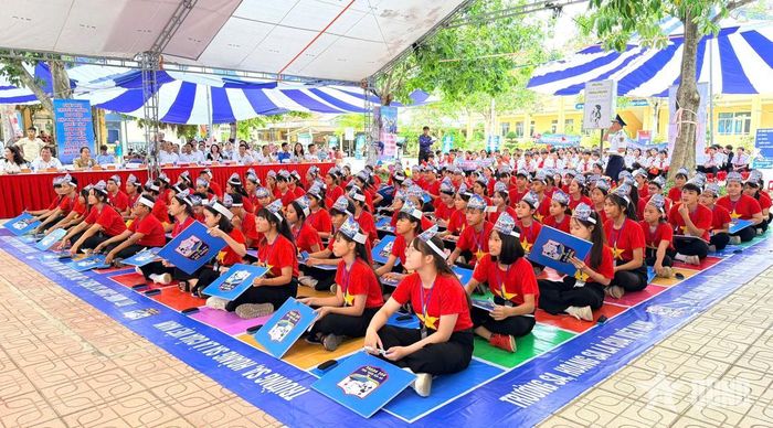 Tổ chức Cuộc thi “Em yêu biển, đảo quê hương” tại đặc khu Lý Sơn (Quảng Ngãi).