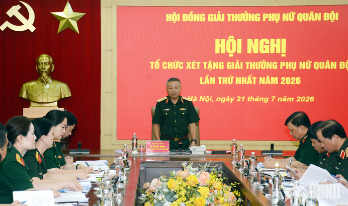 Thượng tướng Lê Quang Minh kết luận hội nghị.