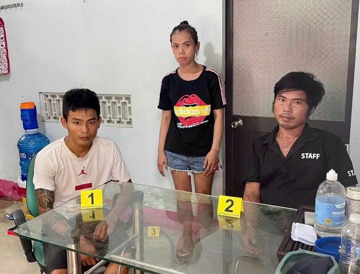 3 đối tượng tại hiện trường sử dụng trái phép chất ma túy.