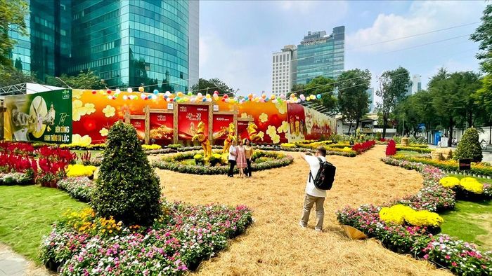 Khu đất 8-12 đường Lê Duẩn, phường Sài Gòn, là một trong 33 khu đất vừa được TPHCM đưa vào danh mục quỹ đất để thanh toán cho các dự án BT. ẢNH: HOÀNG HÙNG