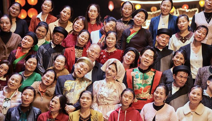 Ảnh minh họa: Hòa Minzy sử dụng chất liệu văn hóa bản địa làm điểm nhấn trong MV Bắc Bling