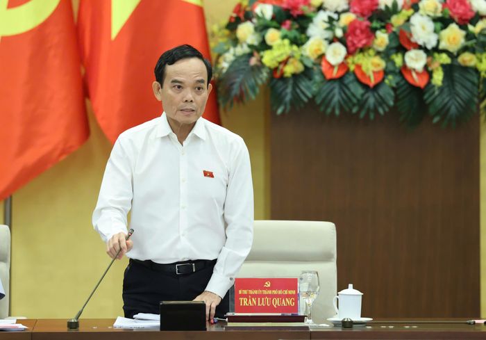 Đồng chí Trần Lưu Quang, Bí thư Thành ủy TPHCM phát biểu tại phiên họp. Ảnh: QUANG PHÚC