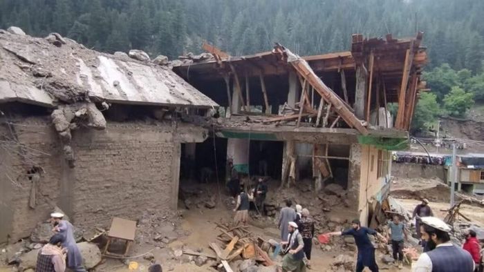 Lũ lụt gây thiệt hại ở Nuristan, Afghanistan. Ảnh: Amu.TV.