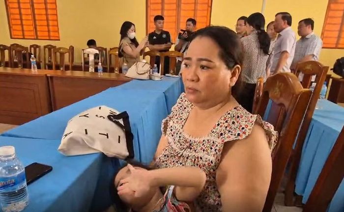 Hành khách Quế Anh kể phút thoát chết khỏi biển lửa Video hành khách kể giây phút tháo chạy khỏi biển lửa