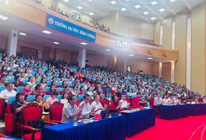 Quang cảnh hội nghị.