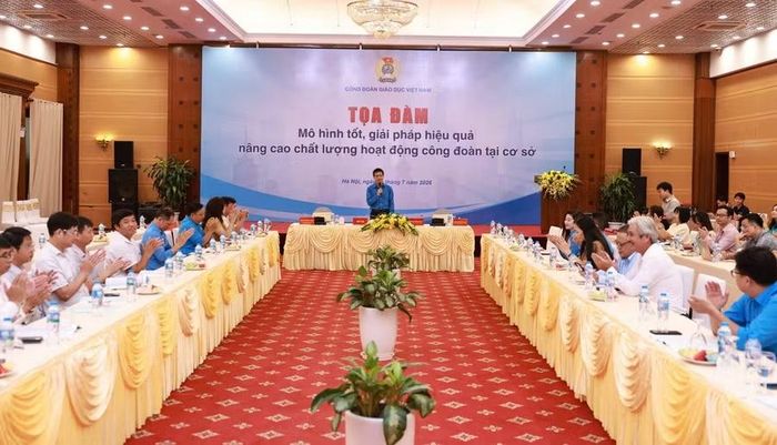 Toàn cảnh Tọa đàm.