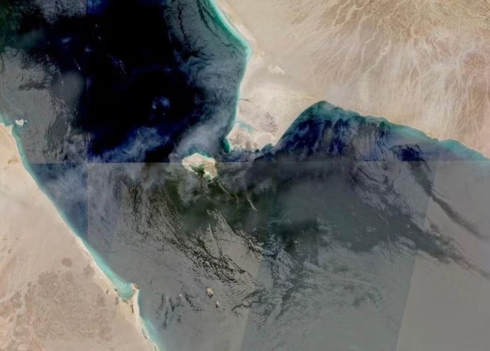 Ảnh vệ tinh chụp eo biển Bab el Mandeb. (Ảnh: Reuters)