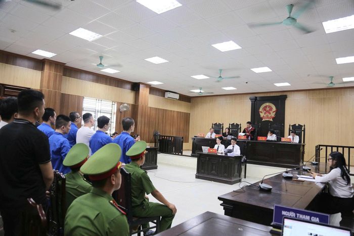 HĐXX tuyên án các bị cáo.