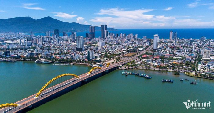 Đến giai đoạn tới, biển phải trở thành không gian mở rộng của nền kinh tế, là nơi đất nước kết nối trực tiếp với các dòng chảy thương mại, công nghệ, vốn và tri thức của thế giới.