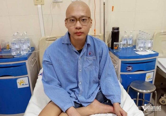 Sắp tới, Tuấn Anh tiếp tục điều trị thêm 3 đợt hóa chất nữa