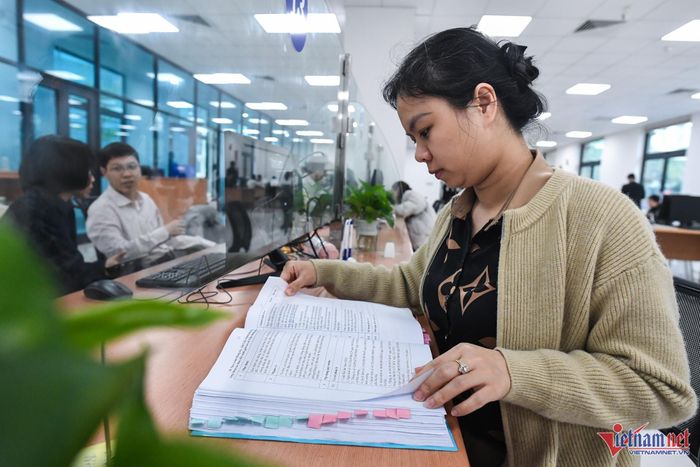 Nghị định số 361/2025 quy định tỷ lệ tối đa công chức được bố trí theo từng ngạch gắn với vị trí việc làm. Ảnh: Thạch Thảo