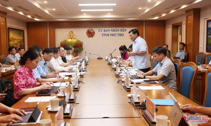 Đoàn công tác của Bộ Dân tộc và Tôn giáo do Thứ trưởng Nguyễn Hải Trung làm Trưởng đoàn đã có buổi làm việc với UBND tỉnh Phú Thọ.