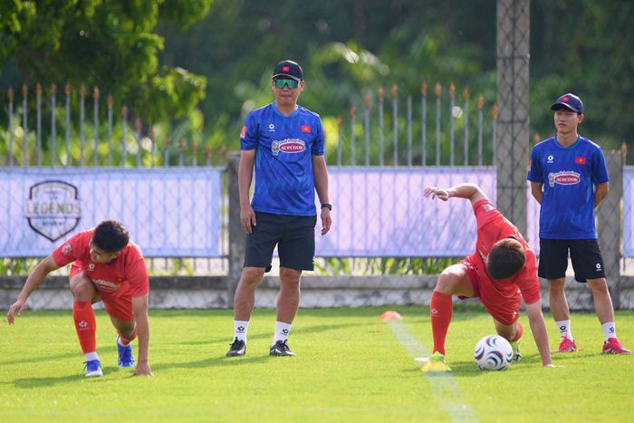 Dù có sự chuẩn bị tốt nhất nhưng HLV Kim Sang Sik vẫn còn nhiều việc phải làm với tuyển Việt Nam.