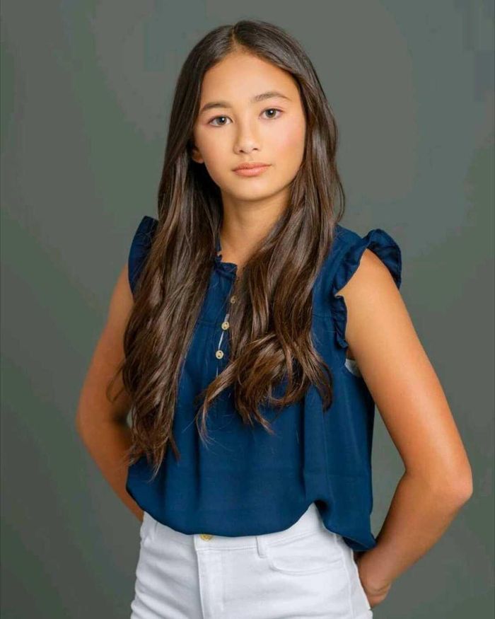 Nữ diễn viên khiếm thính Kaylee Hottle.