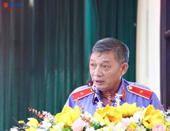 Đồng chí Nguyễn Mạnh Thắng, Phó Bí thư Đảng ủy, Phó Viện trưởng VKSND thành phố Đồng Nai phát biểu tại Hội nghị.