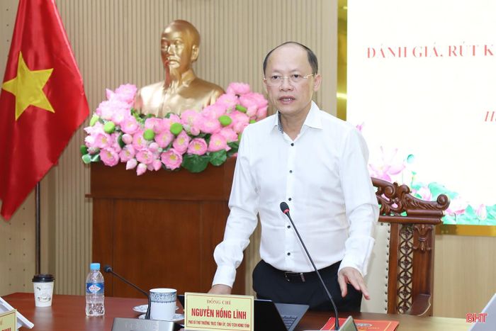 Đồng chí Nguyễn Hồng Lĩnh - Phó Bí thư Thường trực Tỉnh ủy, Chủ tịch HĐND tỉnh kết luận hội nghị.