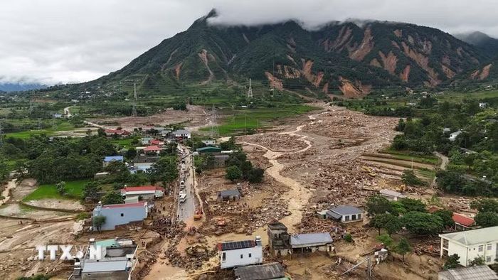 Bản Chít, xã Mường Than, tỉnh Lai Châu tan hoang sau cơn lũ dữ. (Ảnh: TTXVN)