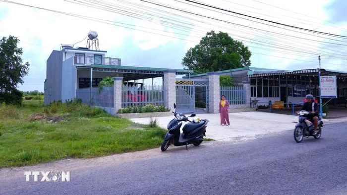 Căn nhà trên hai thửa đất số 473 và 474, tờ bản đồ số 63, xã Truông Mít, tỉnh Tây Ninh, được chính quyền địa phương xác định không có thẩm quyền xử lý. (Ảnh: Minh Phú/TTXVN)